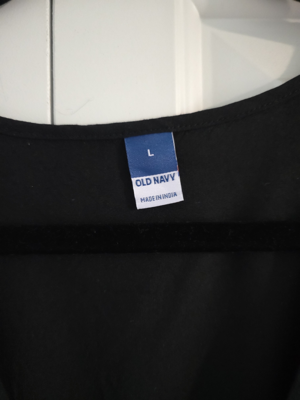 Old Navy Black Sleeveless V-Neck Maxi Dress - Picture 8 of 8